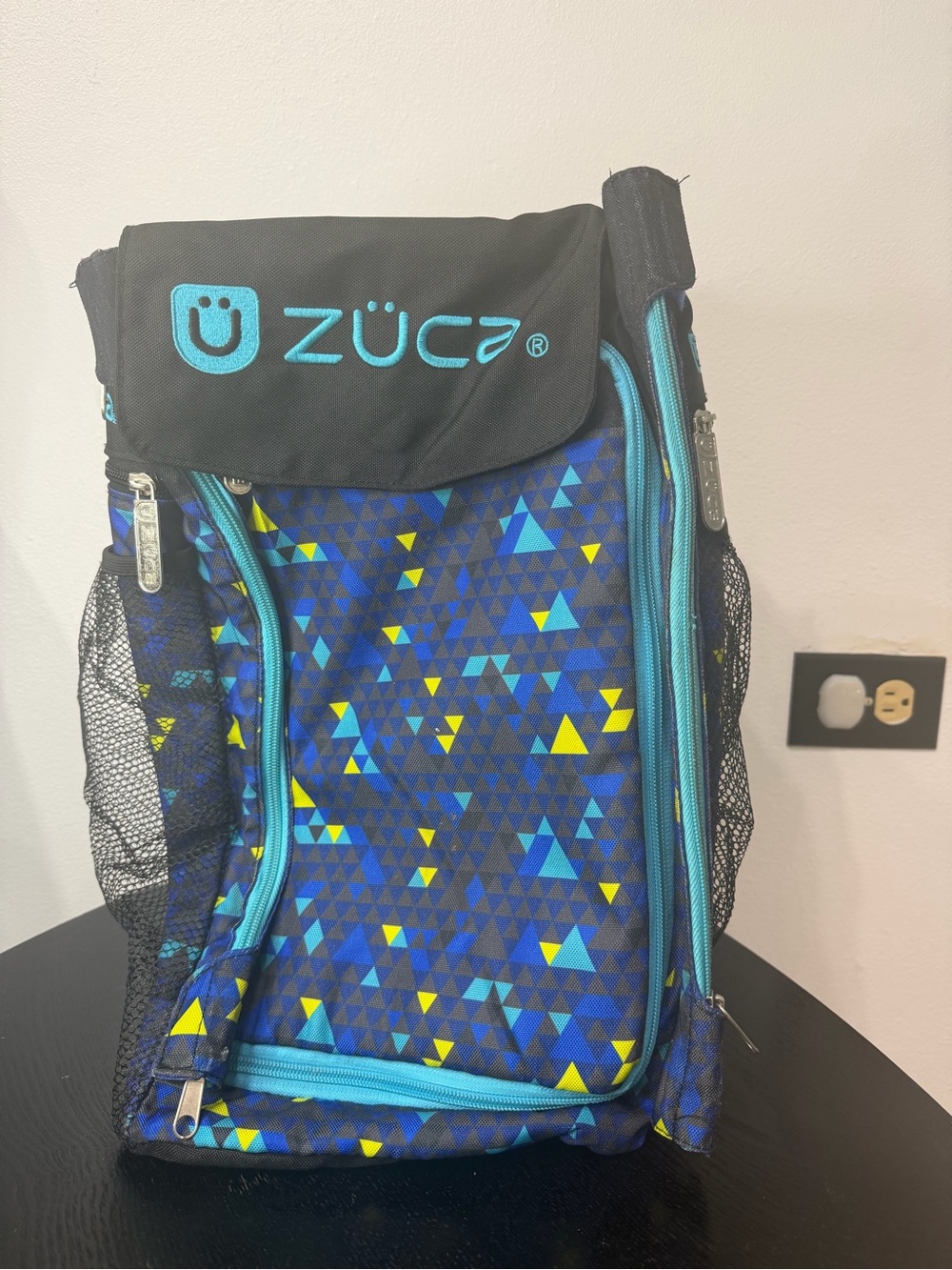 ZÜCA Nexus Geometric Triangles Sport Insert Bag Only